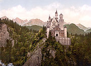 Fotochroomafdruk van Slot Neuschwanstein rond 1900