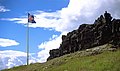 Национальный флаг Исландии в Национальном парке Тингветлире