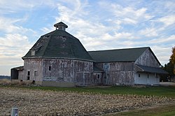 Round barn south of Gettysburg