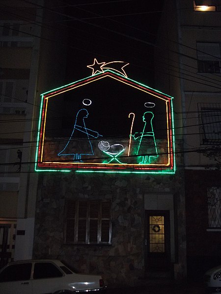 File:" Nativity scene in lights " .JPG