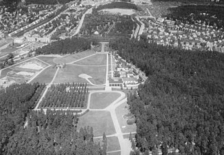 Skogskyrkogården i färdigt skick 1946.