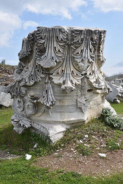 File:The remains of the Temple of Hadrian, Cyzicus (Kyzikos), the eighth wonder of the ancient world, Mysia, Turkey - 53076088878.jpg