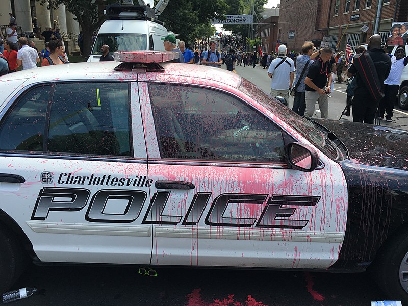 File:Police car covered in pink paint (35780915123).jpg