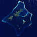 Image satellite des îles Gambier (NASA). Mangareva, est la plus grande île de cet archipel.