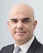 Alain Berset (سال ۲۰۲۳ وه رییس‌جمهور انتخاب بیه)