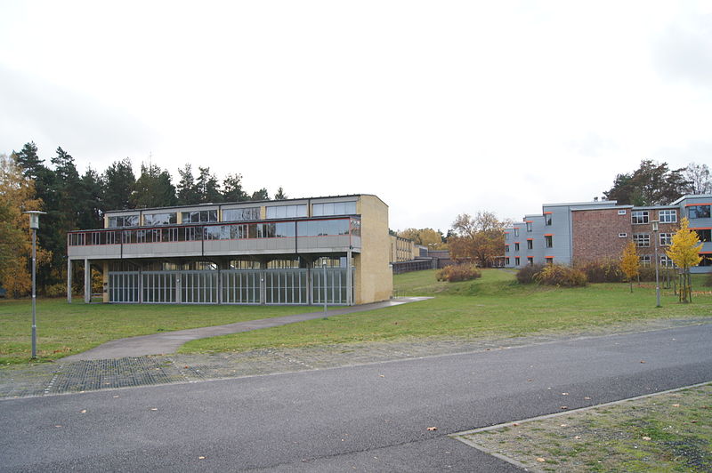 File:ADGB Schule Bernau 5162.JPG