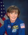 English: United States. Anna Lee Fisher, chemist and astronaut. Русский: США. Анна Ли Фишер, химик и астронавт.