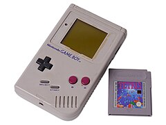 Game Boy კარტრიჯთან ერთად