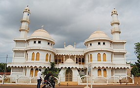 מסגד אחמדיה בטמלה