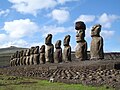 Các tượng Moai tại Đảo Phục Sinh, Chile