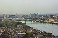 Városkép a Tigris folyó mellett