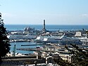 Una vista del porto di Genova