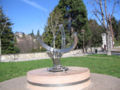 Orologio solare a Bergamo, sfera armillare semplificata tempo vero e medio anno 2002 Mauro Fizzanotti