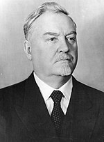 Nikolaj Bulganin, Hruščovljev saveznik 1953. koji će mu 4 god. kasnije otkazati podršku