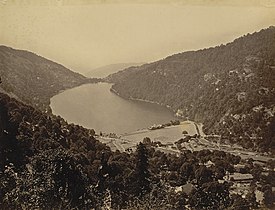 A complete view of the Nainital town, 1885, before the Naina Devi temple was built.