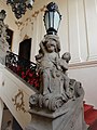 Lampione dello scalone del Palazzo arcivescovile di Praga