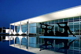 Palácio da Alvorada (1956-1958), de Oscar Niemeyer, Brasilia