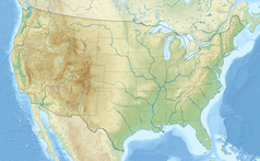 Mapa konturowa Stanów Zjednoczonych, po lewej znajduje się punkt z opisem „źródło”, natomiast blisko lewej krawiędzi znajduje się punkt z opisem „ujście”