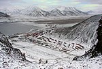 ...har aldrig varit längre norrut än Longyearbyen (78°15′N 15°25′Ö﻿ / ﻿78.250°N 15.417°Ö﻿ / 78.250; 15.417)