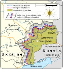 Vänster: Stora delar av östra Ukraina har en betydande andel etniska ryssar (rött, år 1994). Höger: De ungefärliga gränslinjerna mellan Ukrainas och utbrytarrepublikernas territorier tidigt 2015, i samband med fredsförhandlingar i Minsk.