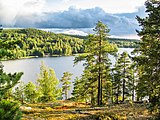 Imaxe do lago Päijänne dende o outeiro Satasarvinen, Jyväskylä.
