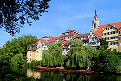 Neckaransicht in Tübingen mit dem Hölderlinturm