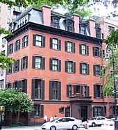 #19, built in 1845 and remodeled in 1887 for Stuyvesant Fish.[8] John Barrymore lived here while working on Broadway.[133]