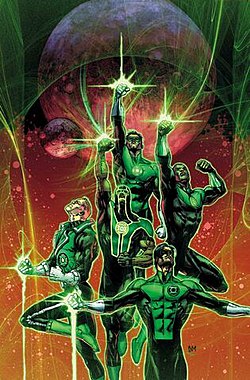 עטיפת האוגדן Green Lantern: The End מאוקטובר 2013, אמנות מאת דאג מנק. למעלה בכיוון השעון: האל ג'ורדן, ג'ון סטוארט, קייל ריינר, סיימון באז וגאי גרדנר.