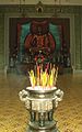 Bàn thờ Phật trong chánh điện