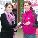 Indaver sign up for the Coca-Cola International Services Boyne 10k.  Gayle Pierce from Indaver with Claire Grogan of the Boyne 10k at the announcement of Indaver's support of this years event.