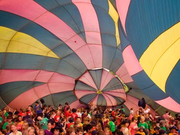 Air ballon ride at Pillans Point School in Tauranga - March 27th, 2013. Photos: Mark McKeown / Musae Studios.