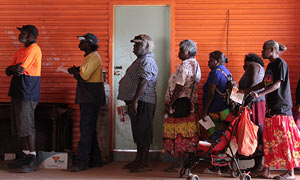 Voters queue at Warruwi