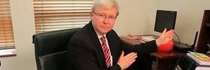 Kevin Rudd dances in the video for Round and Round. Photo / YouTube
