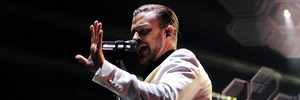 Justin Timberlake halts concert for fan's proposal (+video)