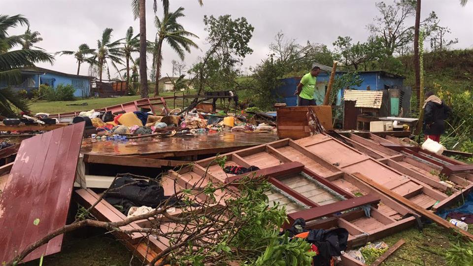 Winston fue el ciclón más fuerte jamás registrado en las islas Fiji, que en la noche del sábado al domingo azotó el archipiélago con vientos de más de 300 kilómetros por hora. Foto: EFE 