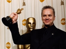 Tim Robbins, Actor in a Supporting Role, "Mystic River."