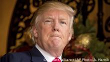 USA Donald Trump in Palm Beach (picture-alliance/AP Photo/A. Harnik)