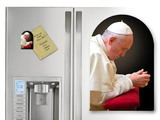 Pope Francis in Prayer Arched Magnet