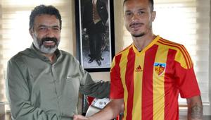 Kayserisporda kaleci Silvio ile Bodrin 3er yıllık imza attı