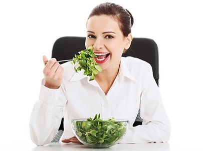 Ofiste Çalışanlar İçin Sağlıklı Beslenme Önerileri