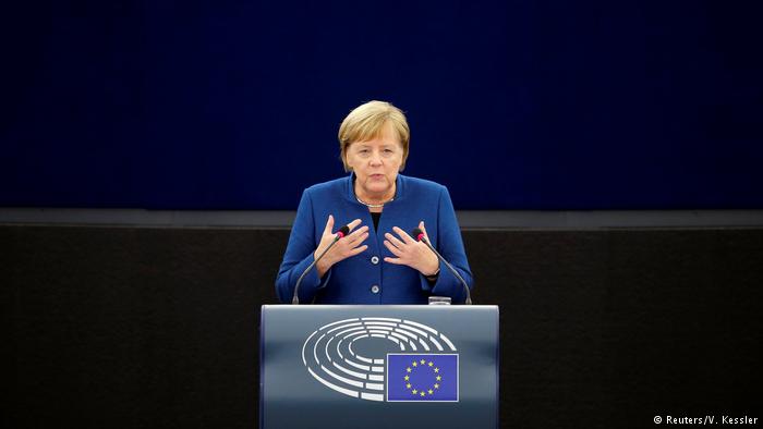 Меркель виступила в Європарламенті з промовою про майбутнє ЄС