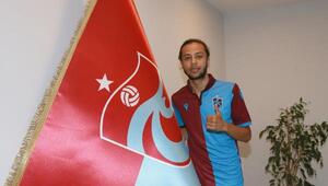 Trabzonspor’da Taha Tunç için imza töreni düzenlendi