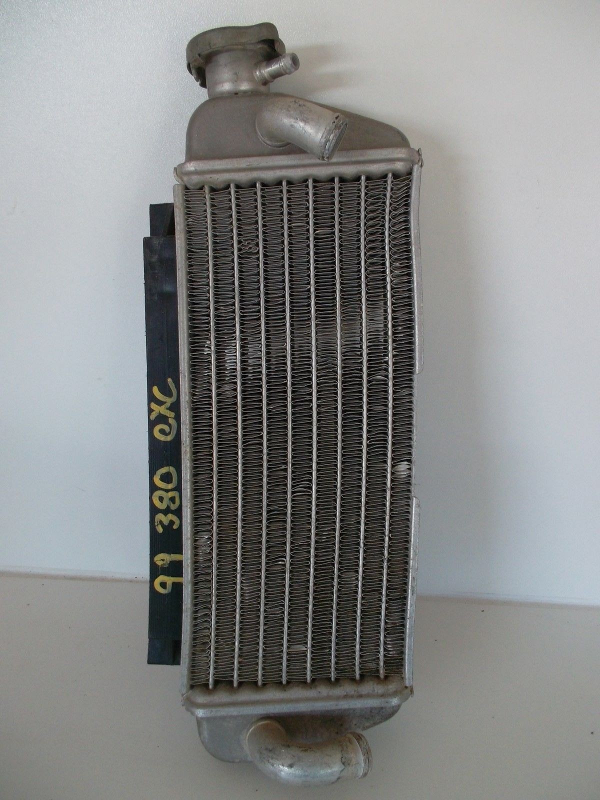 99 KTM 380EXC Left Radiator Rad Cooling KTM 380 EXC 1999 P/N 50335007100