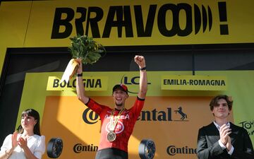 Kévin Vauquelin a remporté la deuxième étape du Tour de France 2024. AFP/Thomas Samson