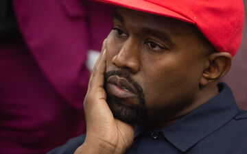 (Illustration) Kanye West est devenu un paria dans le show business en multipliant les propos antisémites ces dernières années. SAUL LOEB / AFP