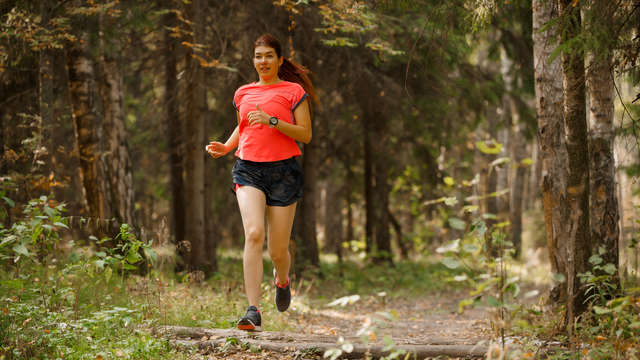 Ab ins Gelände! Die Vorteile von Trailrunning für Fitness und Gesundheit