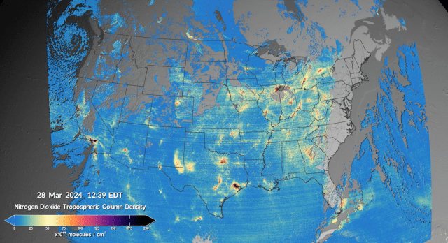 Image shows various color gradients across the continential United States with various regions highlighted in yellow, red, purple, and black to highlight TEMPO measurements of increased pollution.