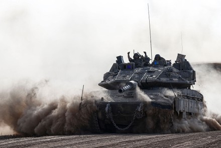 Israeli Military Mobility On Gaza Border Continue, Rafah, Gaza - 29 May 2024 에디토리얼 스톡 이미지