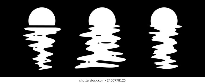 黒い背景に白い太陽のシルエットのセット。水の中でベクター画像長い反射。レトロな夕日が波に沈む。のベクター画像素材