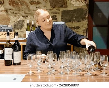 Barossa Valley, Australia - February 18 2024: wine tasting session at a Barossa Valley winery – Ảnh báo chí có sẵn